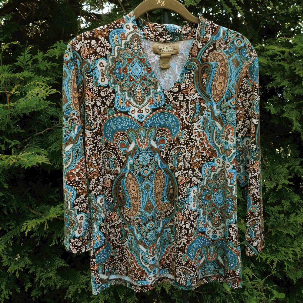 Peck & Peck Beautifully Printed Stretch V-Neck Top